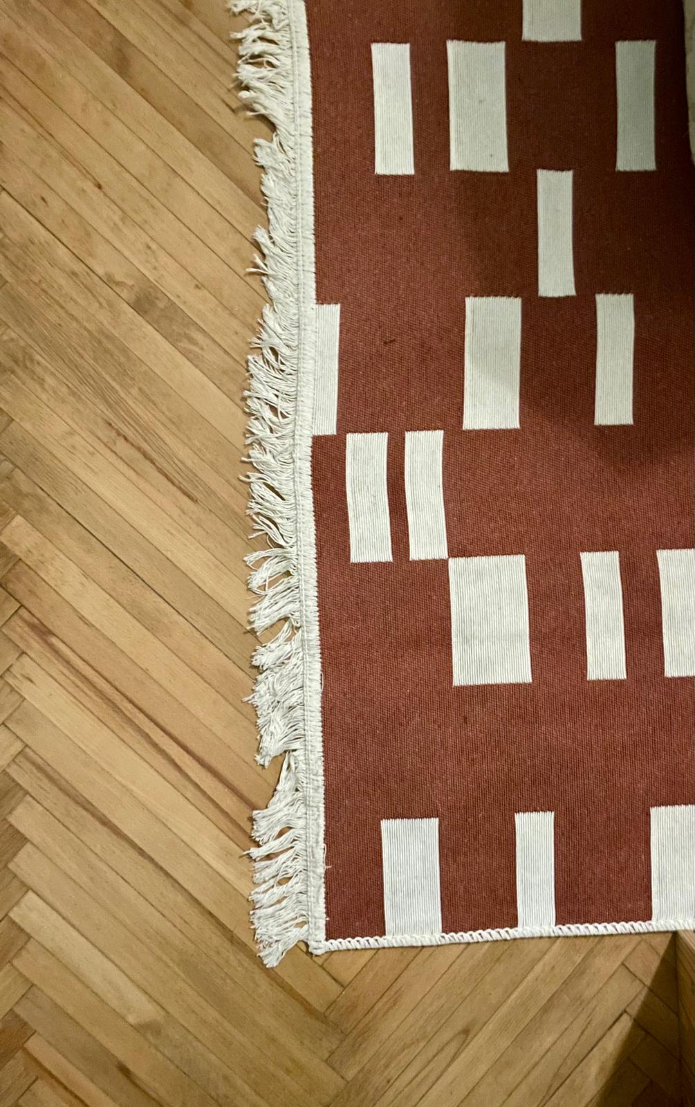 "UZAK", Senem Akçay, Kilim
